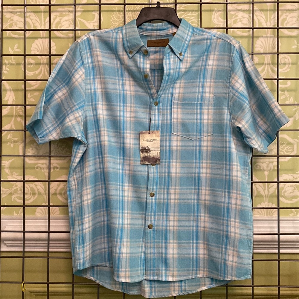 Clearwater Outfitters short sleeve button down